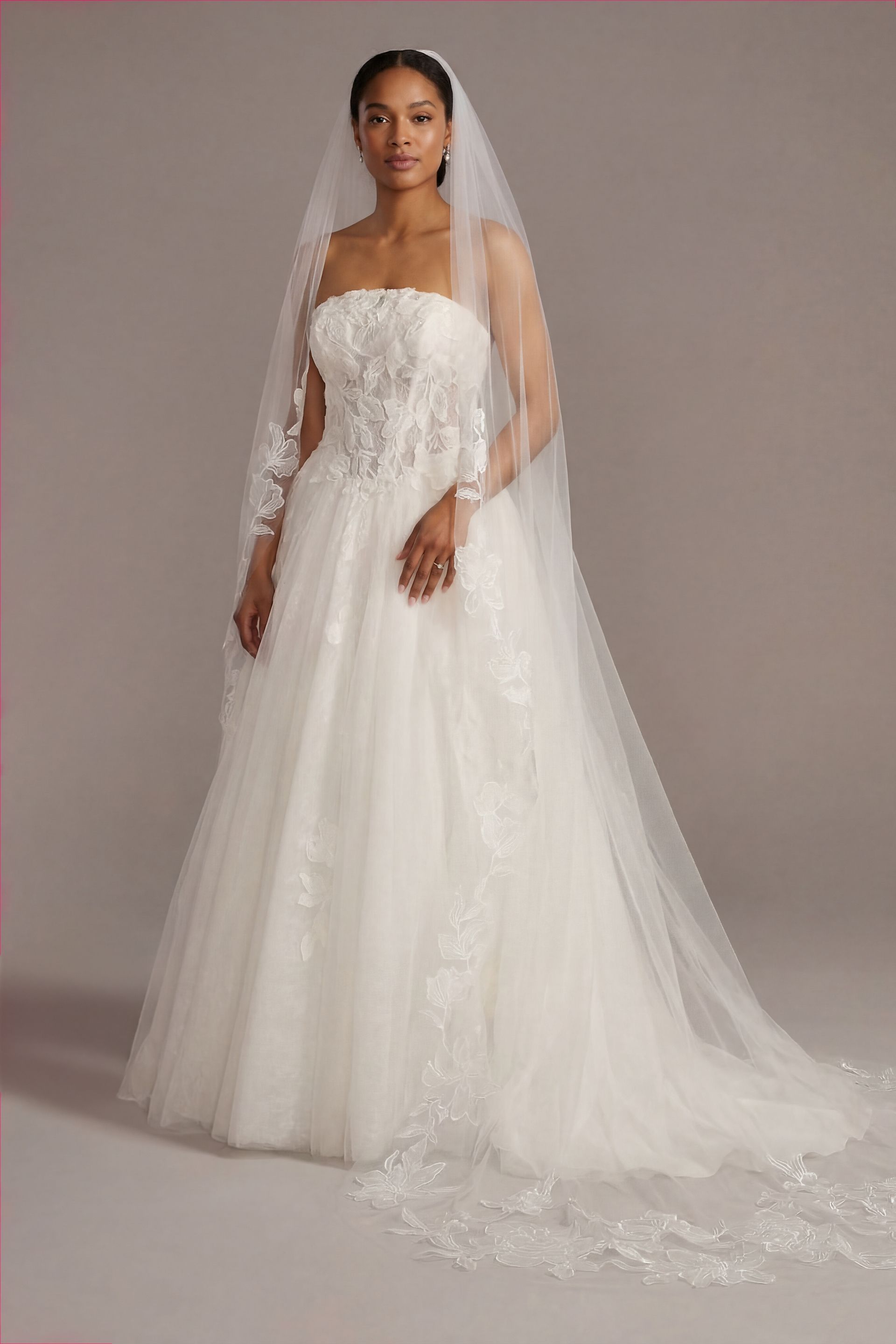 Picture of Etched Floral Cathedral Veil